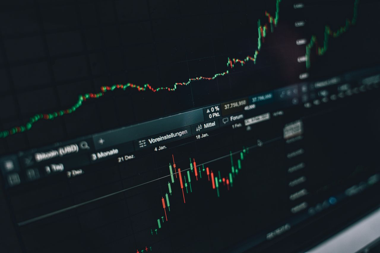 this is a Trading image on the About page which tells visitors that the site is Trading related.